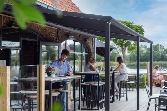 Brustor B128 Pergola Markise in Hamburg kaufen
