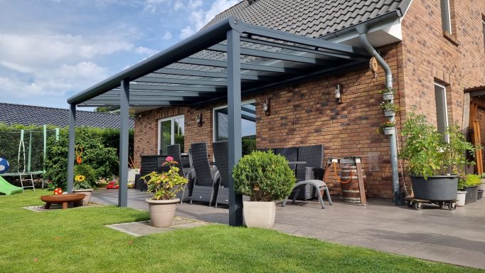 Pergola mit Glas Terrassendach Hamburg